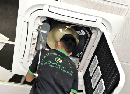 Bao lâu nên bảo dưỡng điều hòa công nghiệp cho nhà xưởng?